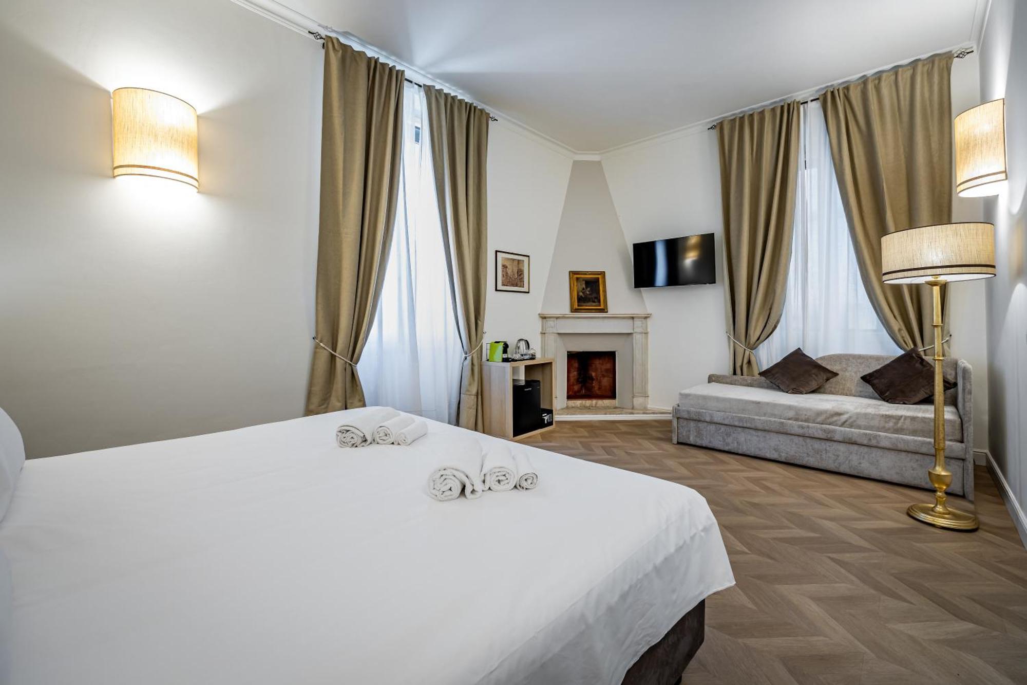 Residenza D'Epoca Poliziano Hotel Florence Exterior photo